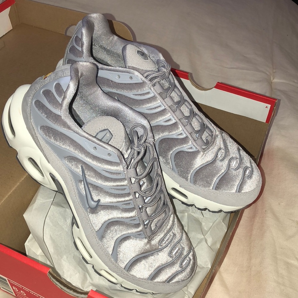 (SOLD) Nike Air Max Plus LX Velvet - Picture 1 of 7